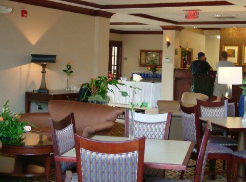 Express & By Ihg Hotel Lafayette
